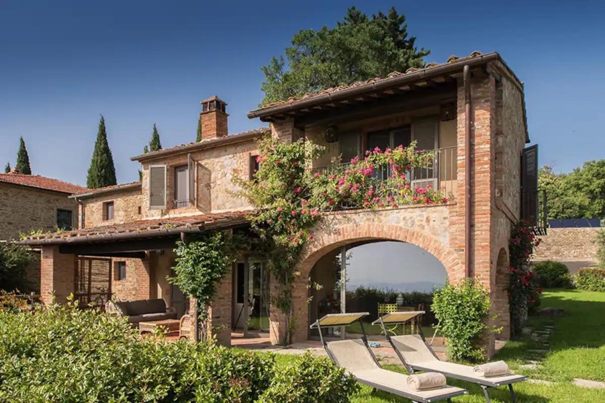 Villa Mandorlo - Pomaio Wines & Hospitality Arezzo Extérieur photo
